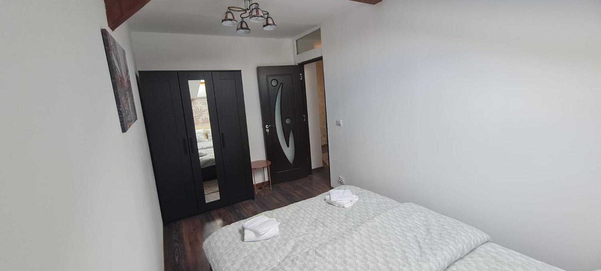 Cosy 2 Bedroom Apartment In New Town براشوف المظهر الخارجي الصورة
