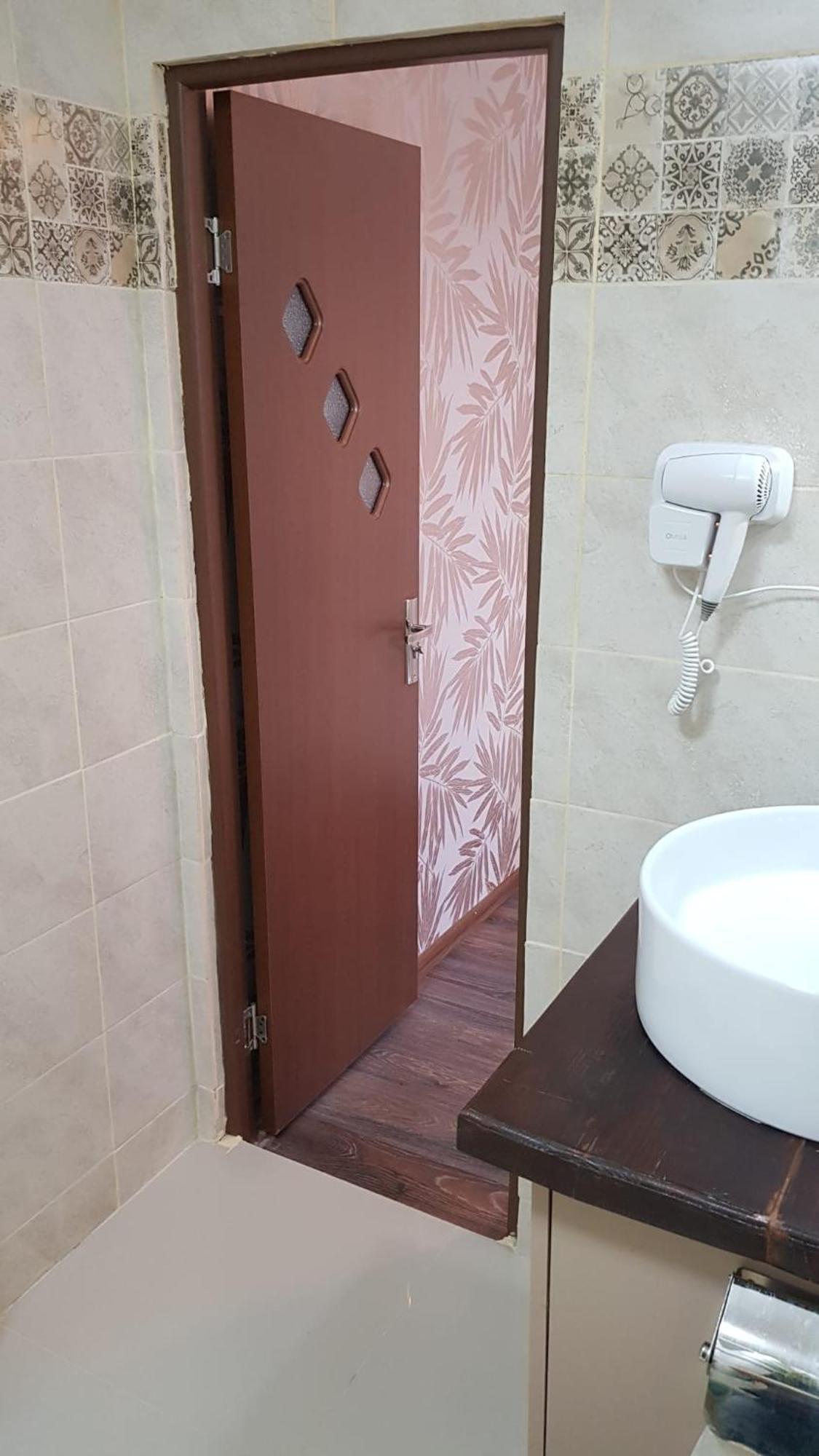 Cosy 2 Bedroom Apartment In New Town براشوف المظهر الخارجي الصورة